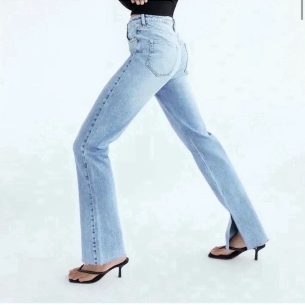 Zara 100% cotton straight cut jeans with cutout